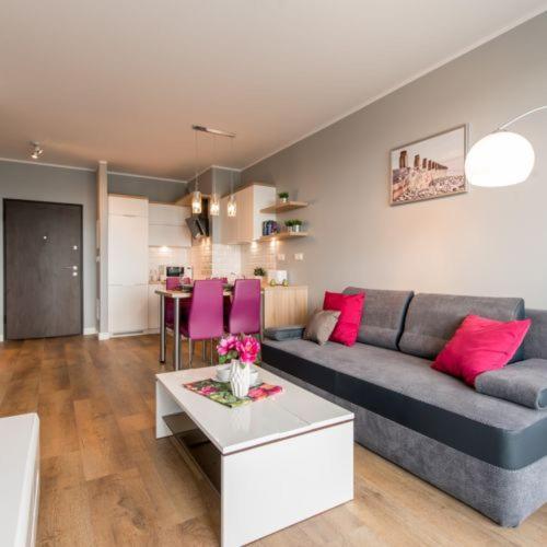 P&O Apartments Expo XXI - At 12B Ordona Street Варшава Екстериор снимка